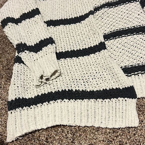 Hooded Cardigan  - Picture 2 of 5